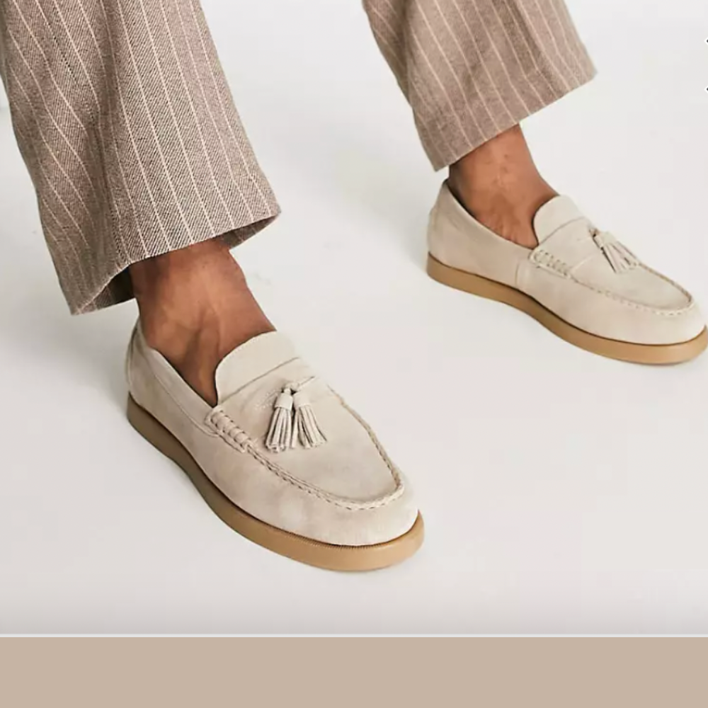 Zapatos beiges cómodos sin cordones de ante para hombre