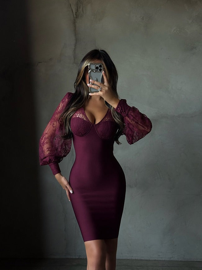 Kate | Vestido corto de encaje con manga abullonada