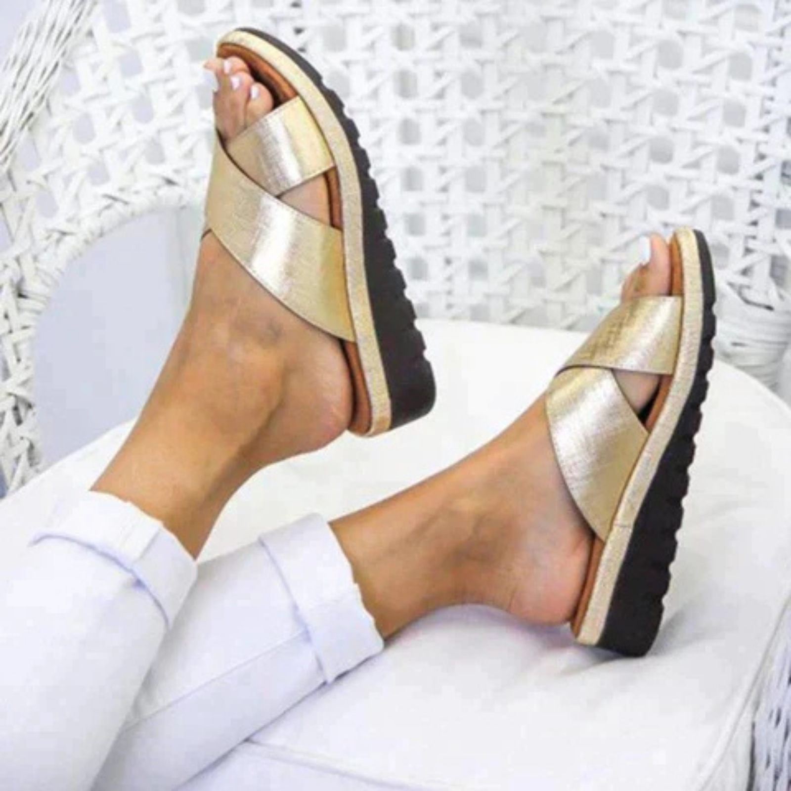 Sandalias ortopédicas de piel para mujer