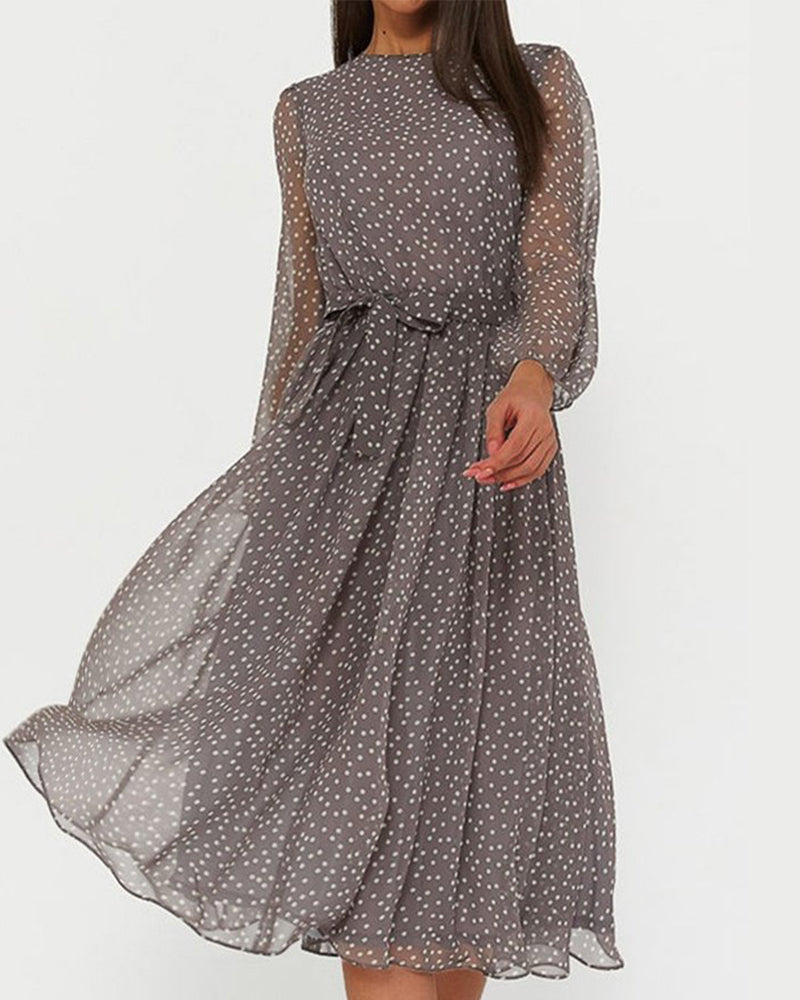 Vestido gris de lunares de manga larga para mujer