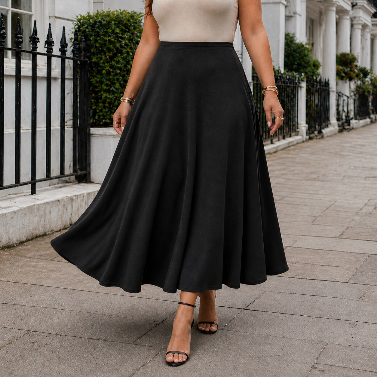 Falda maxi negra con estilo para mujer