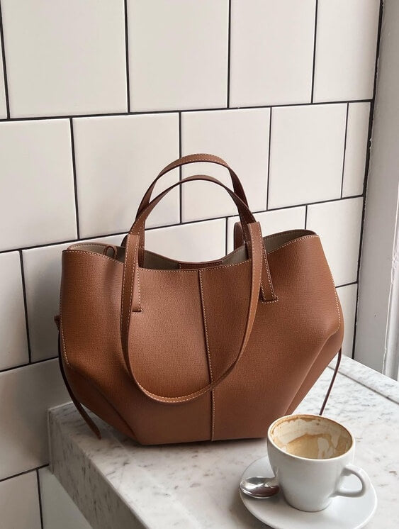 Bolso vintage espacioso de piel para mujer