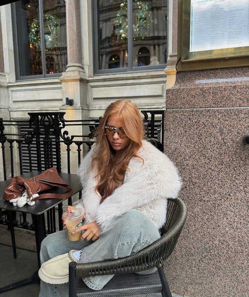 Abigail | Abrigo oversize de pelo sintético en gris