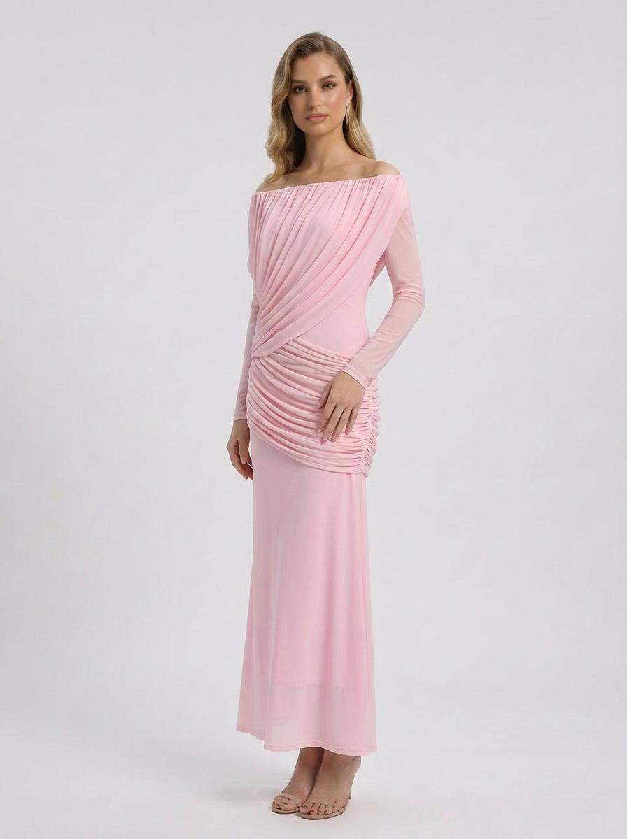 Crystal | Vestido largo drapeado con hombros descubiertos
