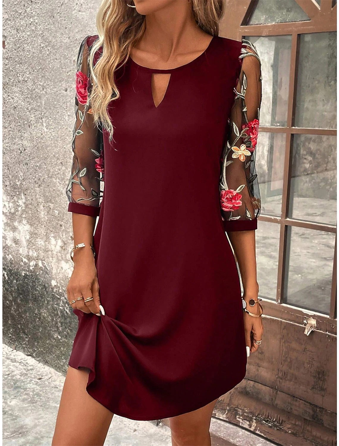 Isabelle | Vestido mini bordado
