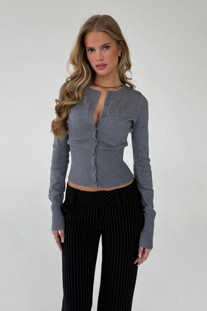 Kaylin | Chaqueta corta de punto acanalado con botones