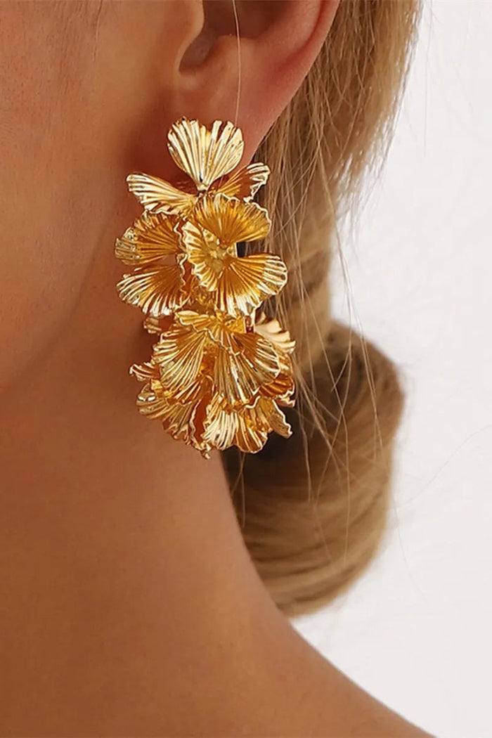 Olivia | Pendientes en forma de C con flores