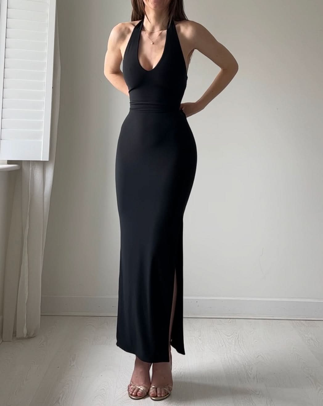 Sienna | Vestido maxi de cuello halter